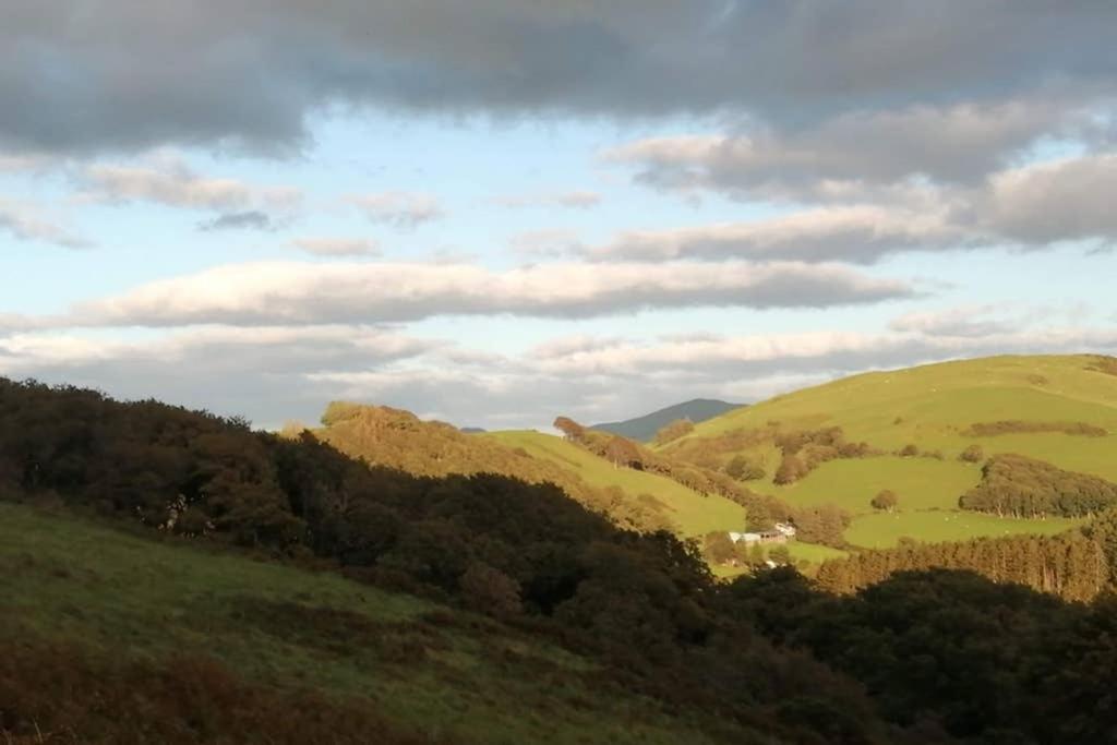 Bwthyn Gweilch Villa Machynlleth Exterior foto